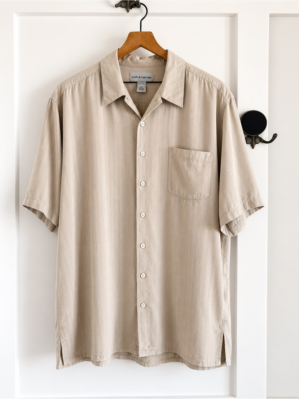 Vtg 100% Silk Camp Shirt XL | Beige Textured Short Sleeve Button Up